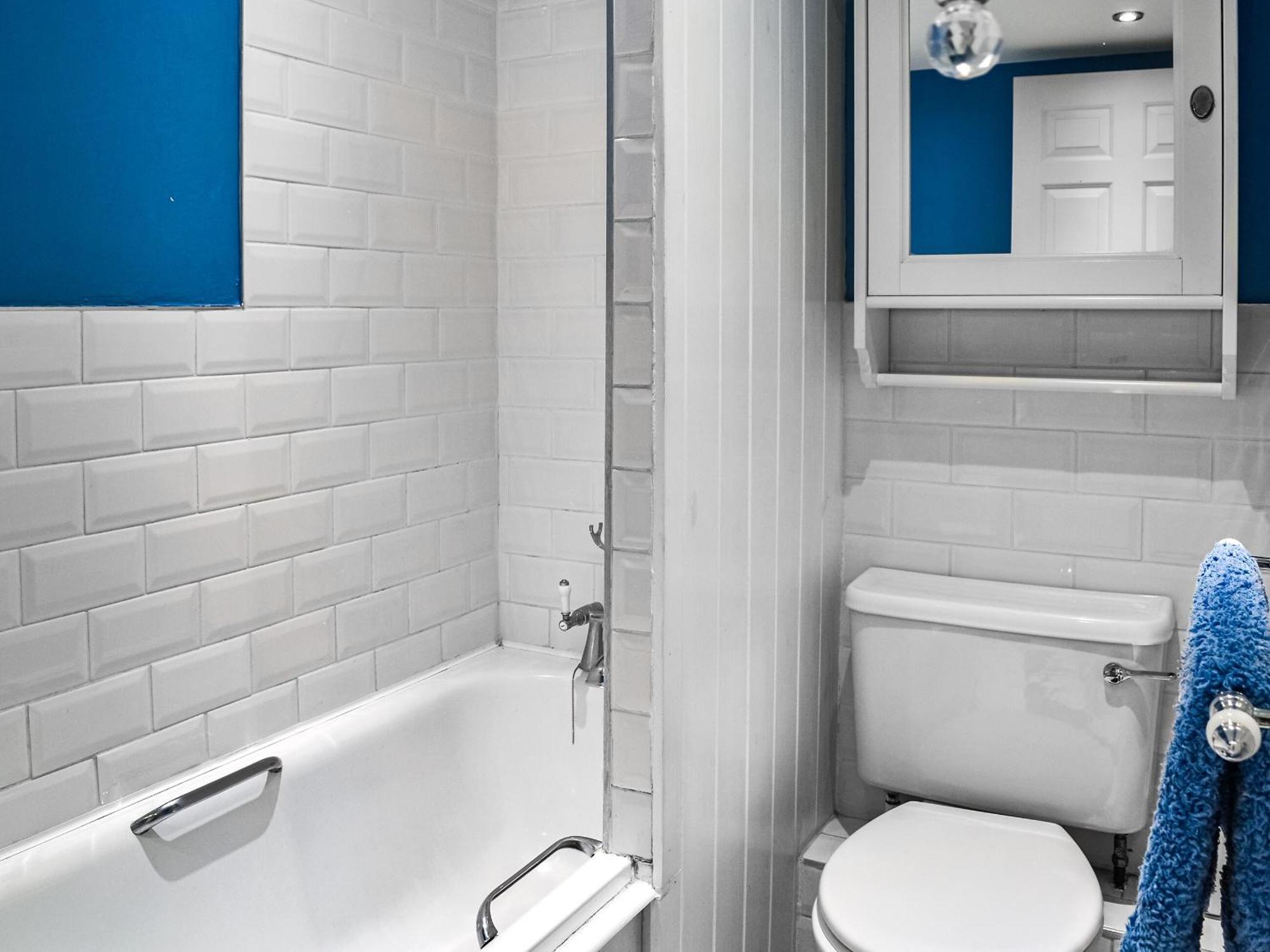County House Apartment - 27911 ヨーク エクステリア 写真